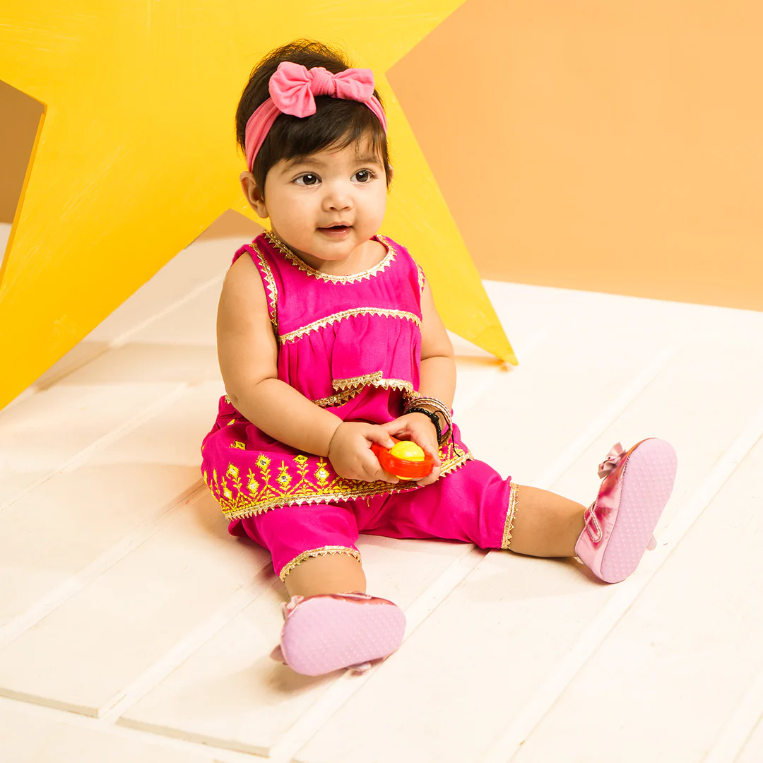 What to Look for When Buying Pakistani Fancy Suits for Infant Girl
