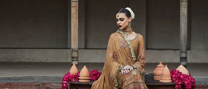 Pakistani Dresses UK – Traditional & Modern Styles